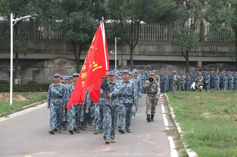 //mmbiz.qpic.cn/sz_mmbiz_jpg/JP83zoGJcVzqibOiaVibzlkadicEB3SzQZkSC0L9a5ToGjn1PTUEsHSwTS0uZ8DAkLXQ6Gd3DlCaRLgJibLjtF8FAzg/640?wx_fmt=jpeg&from=appmsg