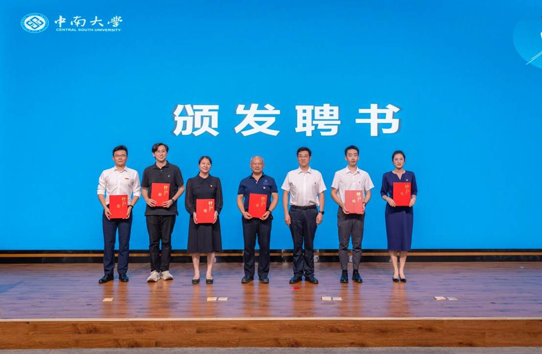 0d44c4b8f21775670e72daa3b661961